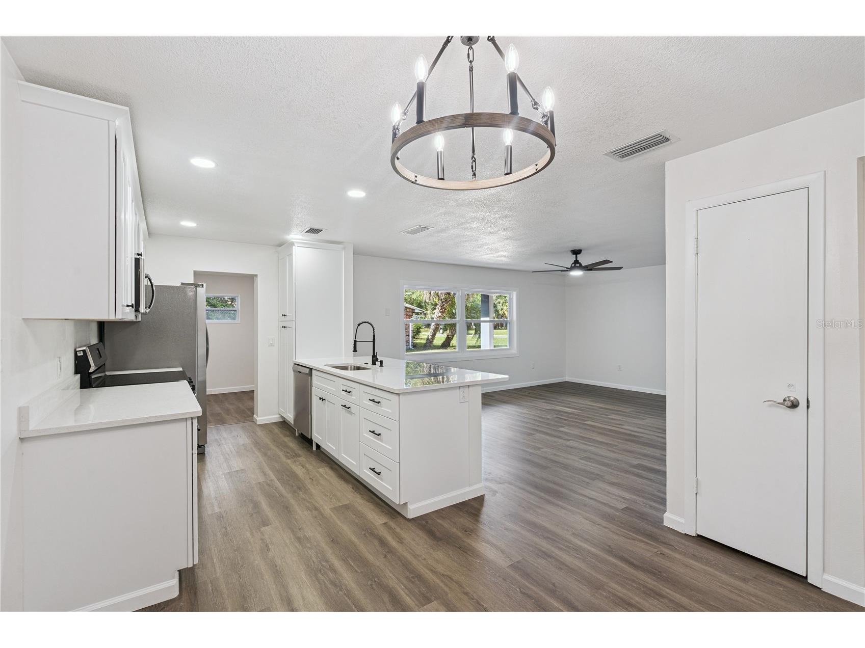 1310 Lee Court Leesburg FL 34748 O6410744 image8
