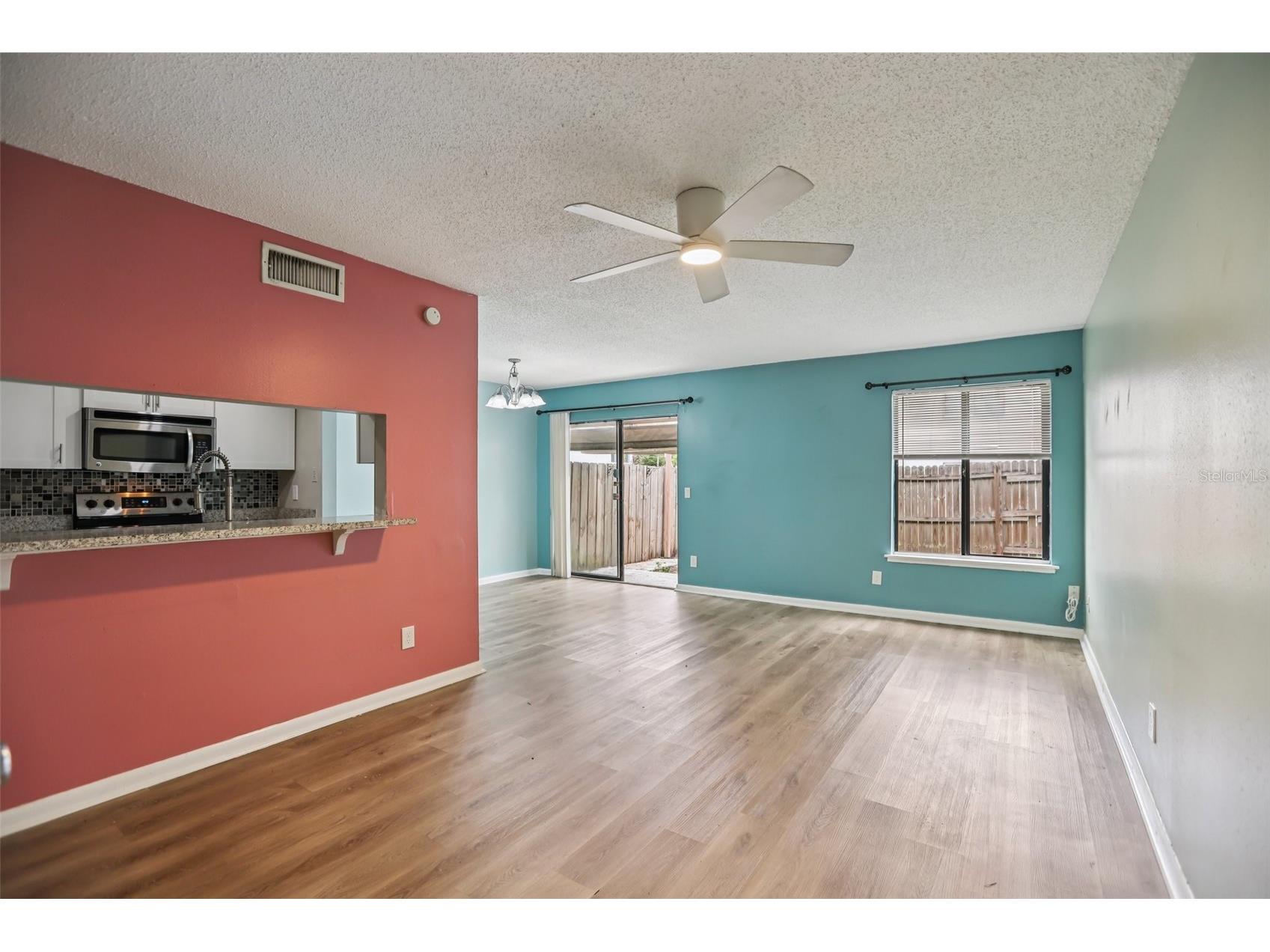 1310 Mountain View Drive #105 Tampa FL 33612 TB8452495 image17