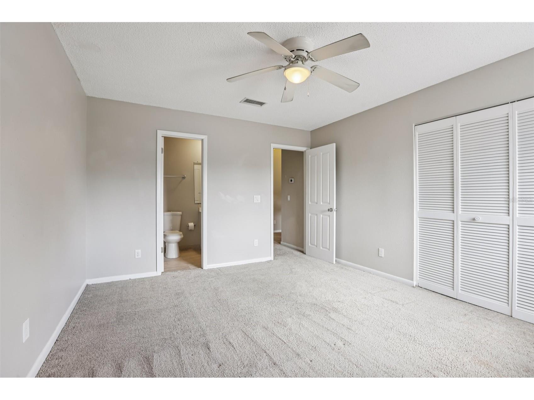 1310 Mountain View Drive #105 Tampa FL 33612 TB8452495 image36
