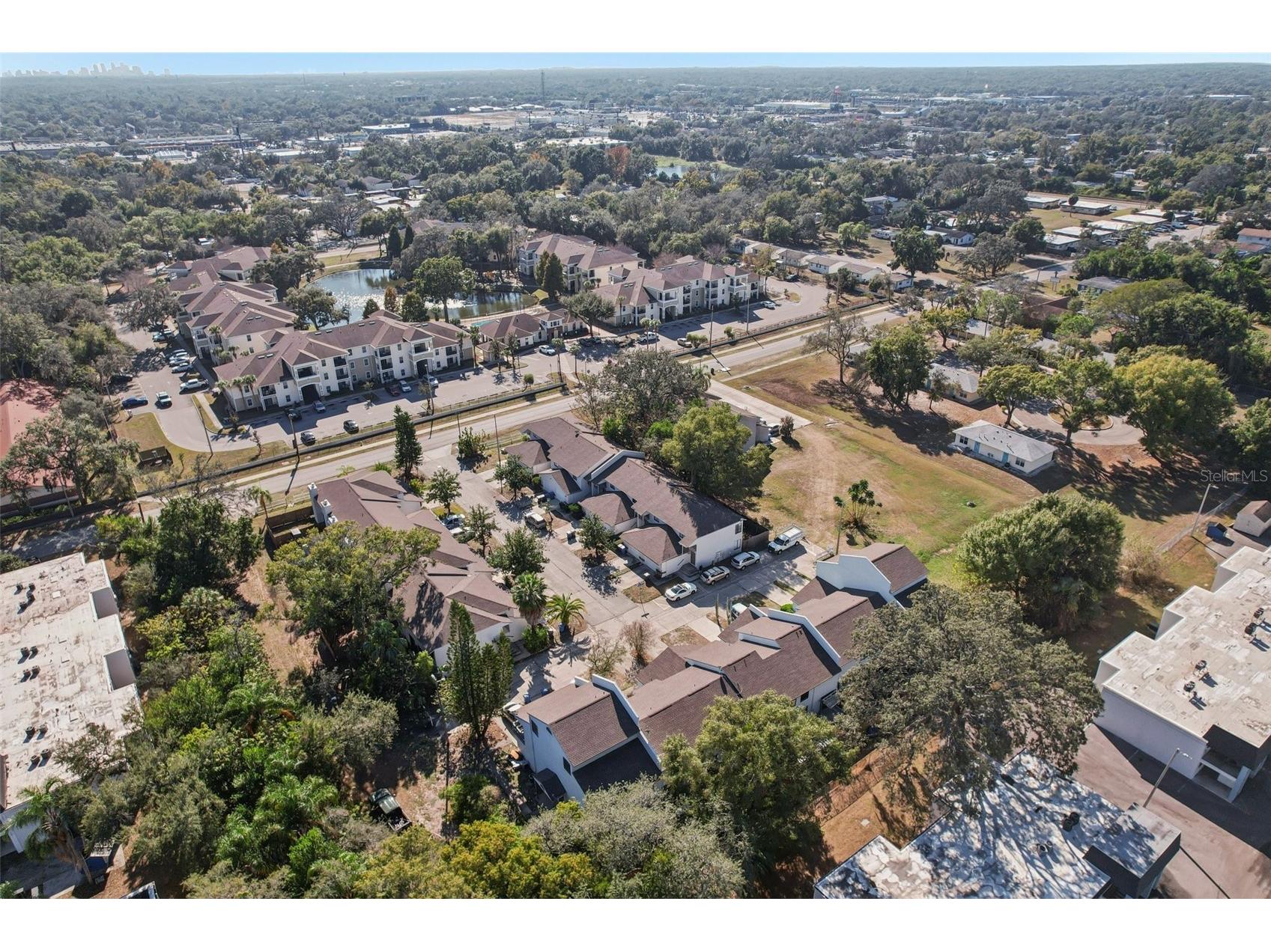 1310 Mountain View Drive #105 Tampa FL 33612 TB8452495 image50