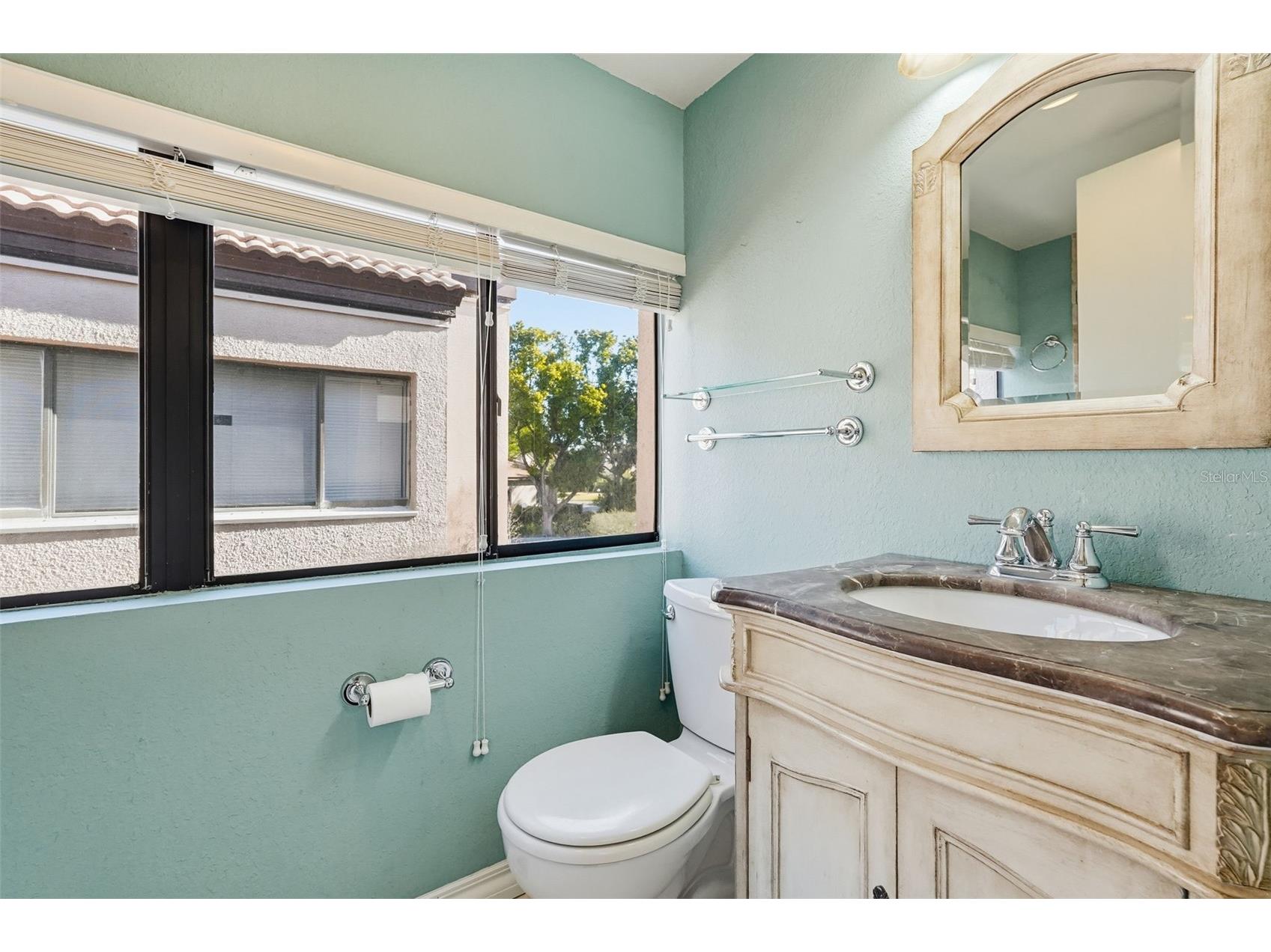 1310 Pelican Creek Crossing Saint Petersburg FL 33707 TB8469101 image24