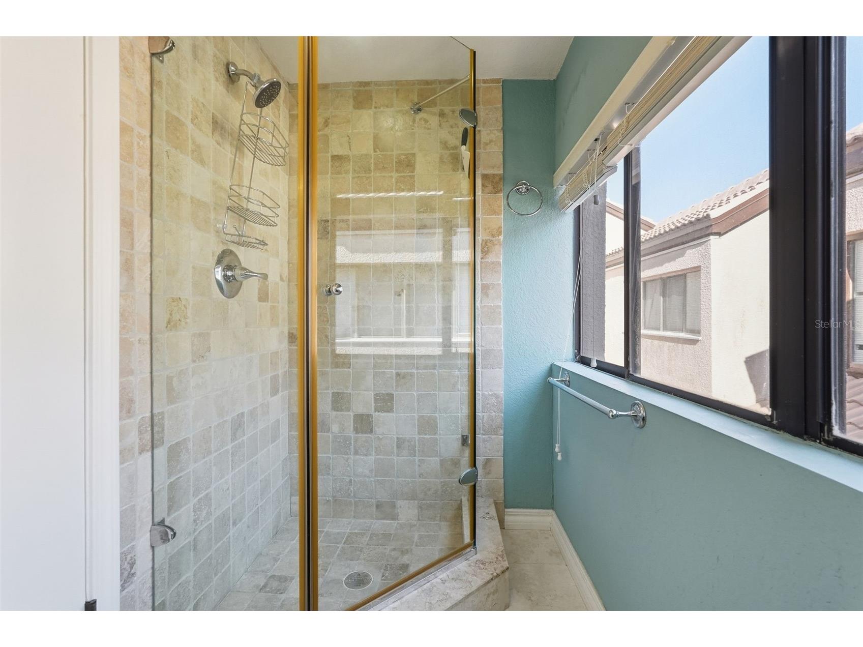 1310 Pelican Creek Crossing Saint Petersburg FL 33707 TB8469101 image25