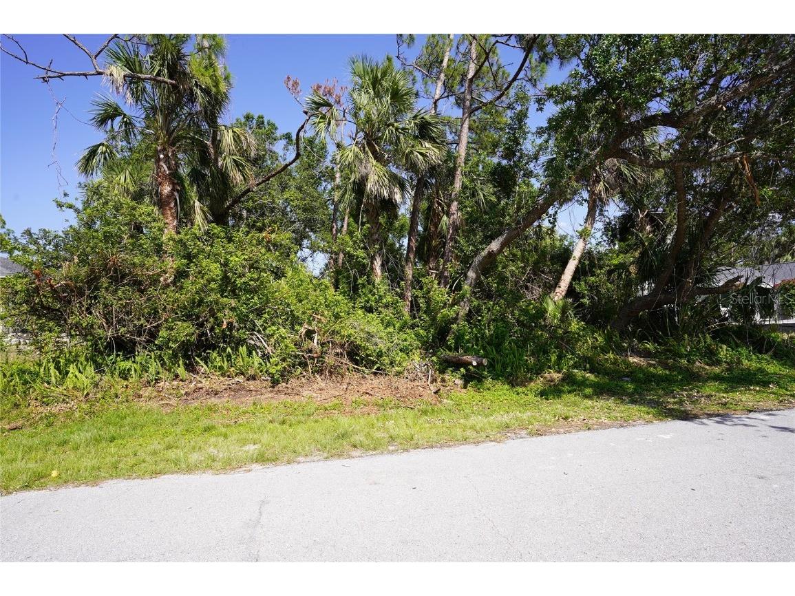 1310 Preston Street Port Charlotte FL 33952 C7474661 image1