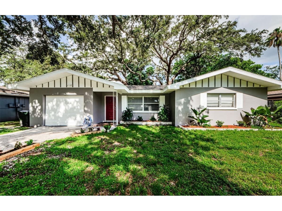 1310 Robin Hood Lane Dunedin FL 34698 U8251118 image1