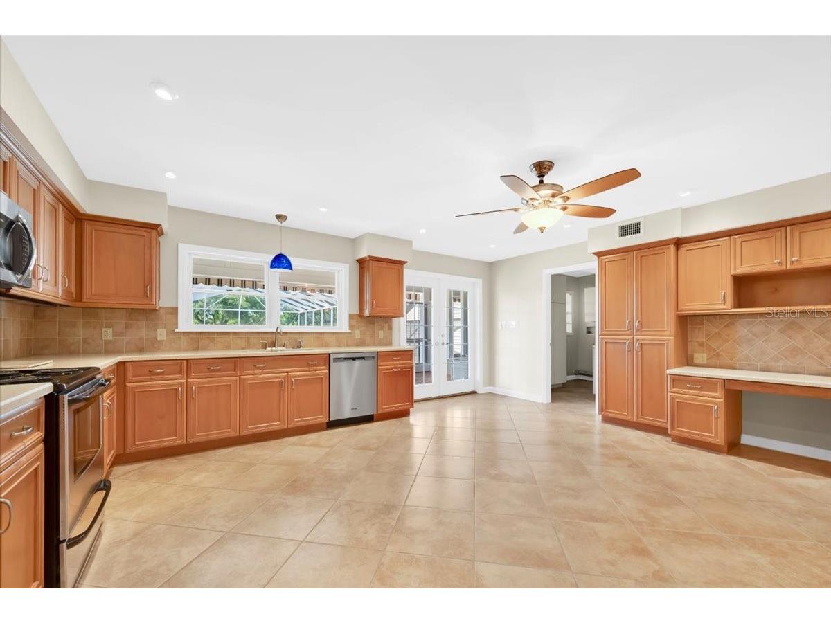 1310 Rolling Woods Lane Lakeland FL 33813 - SMALL LAKE-NOT NAMED L4960859 image22