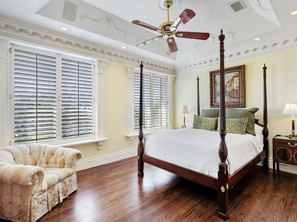 1310 S Lake Shore Drive Sarasota FL 34231 - LITTLE SARASOTA BAY A4673508 image81