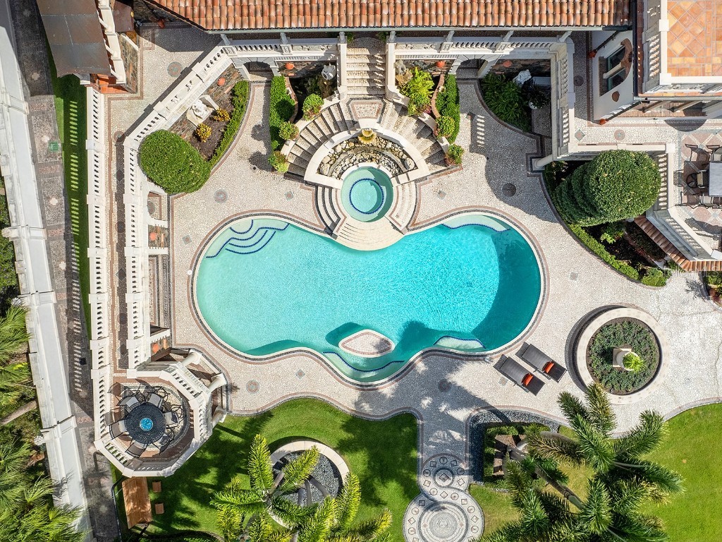 1310 S Lake Shore Drive Sarasota FL 34231 - LITTLE SARASOTA BAY A4673508 image86