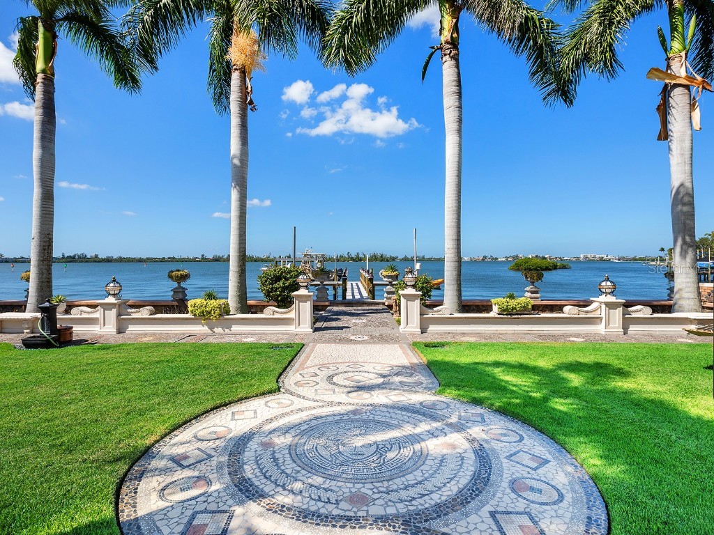 1310 S Lake Shore Drive Sarasota FL 34231 - LITTLE SARASOTA BAY A4673508 image91