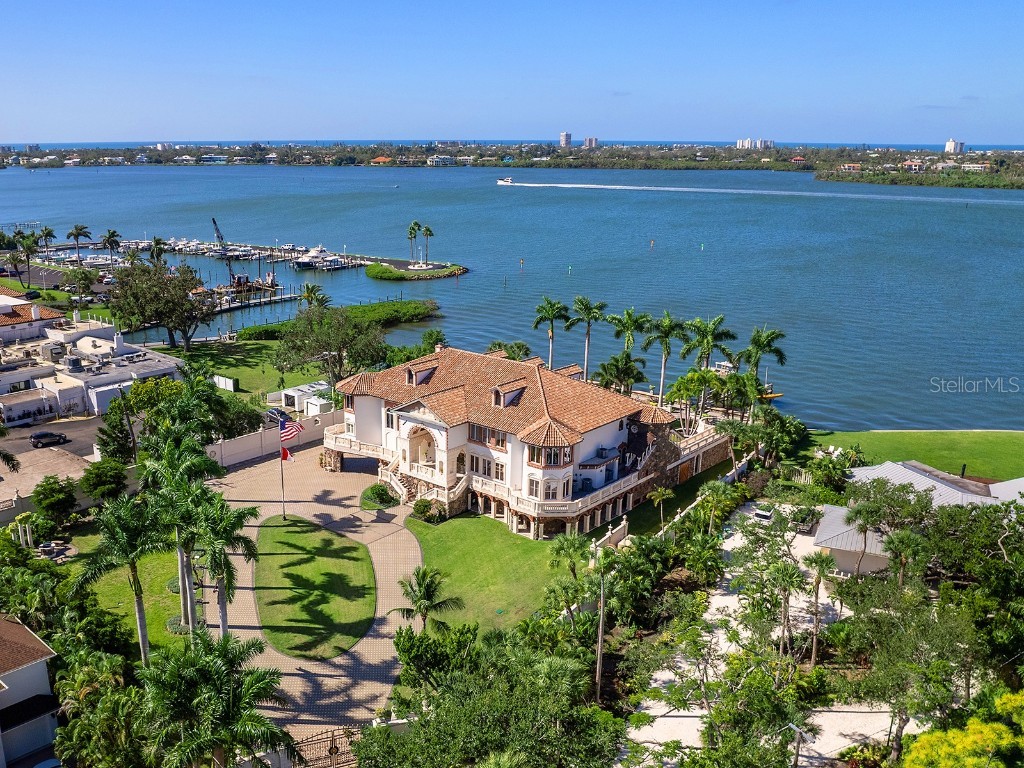 1310 S Lake Shore Drive Sarasota FL 34231 - LITTLE SARASOTA BAY A4673508 image97