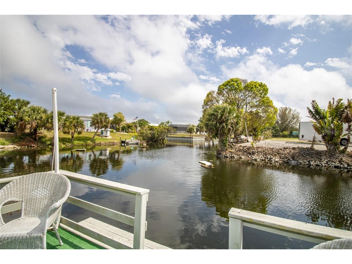 1310 Seahorse Lane Englewood FL 34224 D6124329 image1