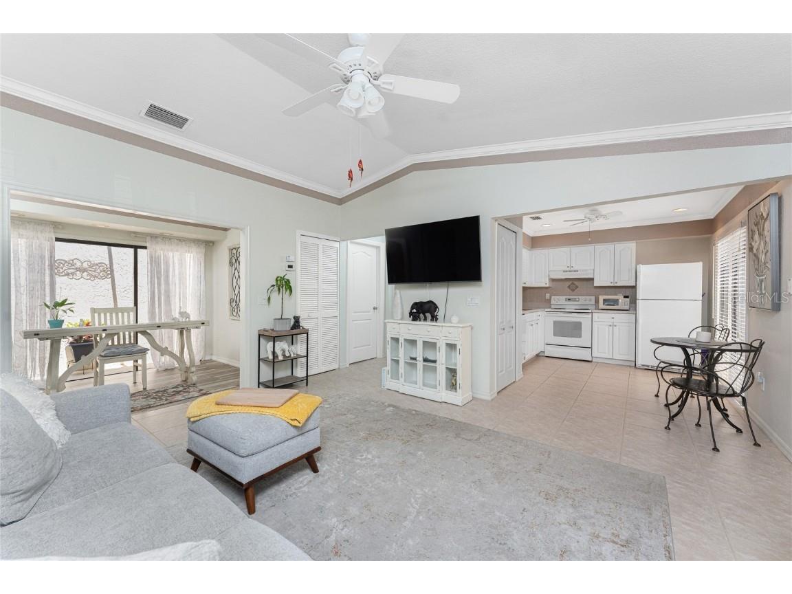 13100 S Mccall Road #112 Port Charlotte FL 33981 - SIOUX WATERWAY D6141988 image2