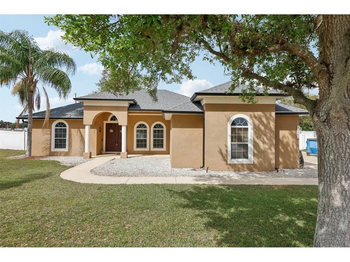 13101 Biscayne Drive Grand Island FL 32735 G5093381 image1