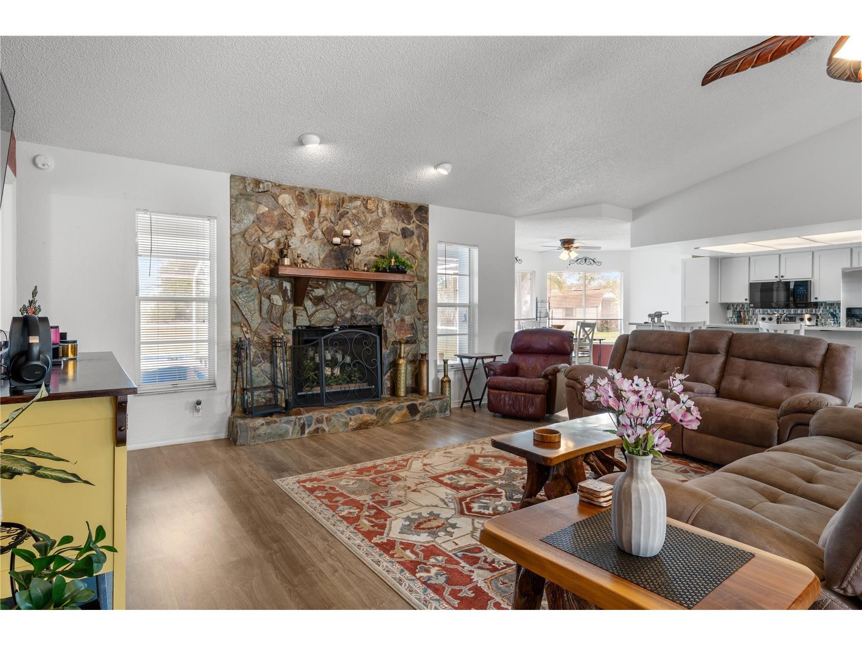 13101 Delbarton Street Spring Hill FL 34609 W7885862 image6