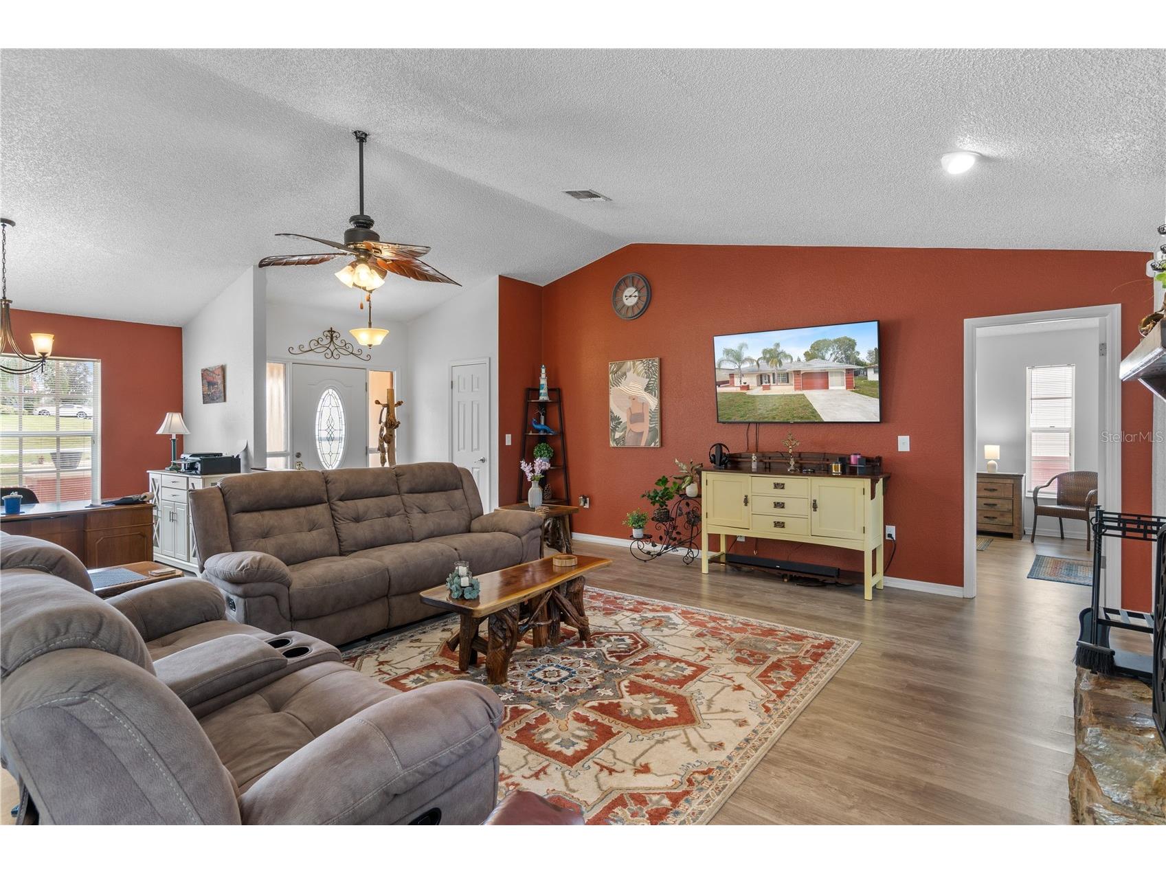 13101 Delbarton Street Spring Hill FL 34609 W7885862 image9