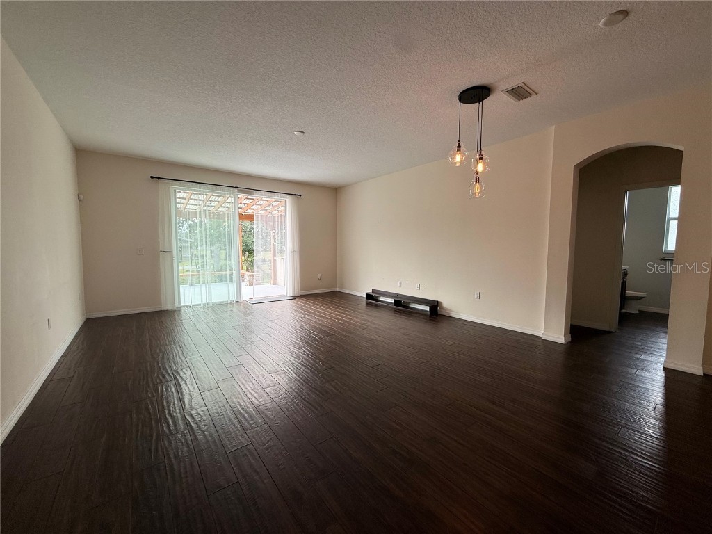 13101 Done Groven Drive Dover FL 33527 TB8438019 image8