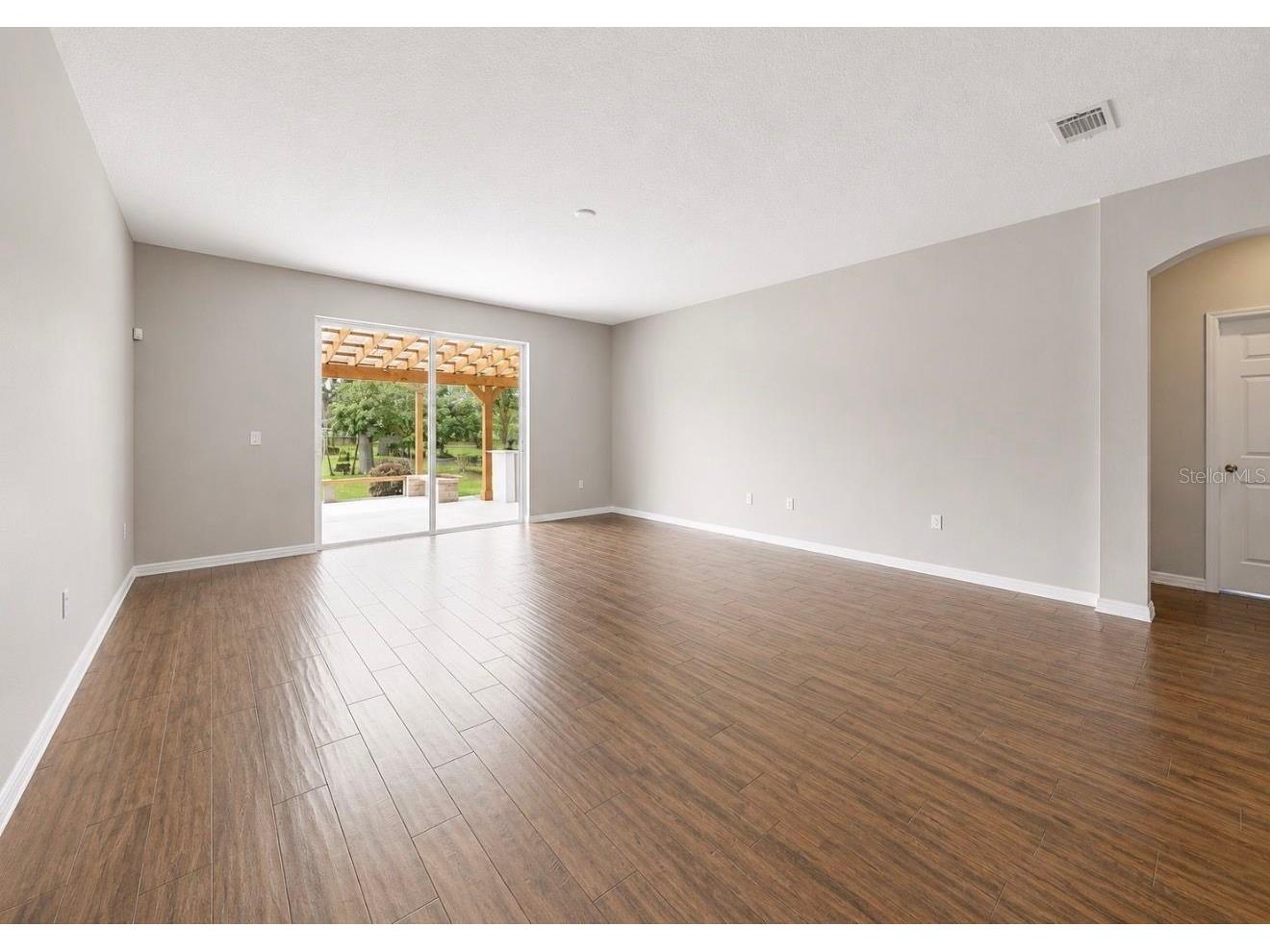 13101 Done Groven Drive Dover FL 33527 TB8505926 image32