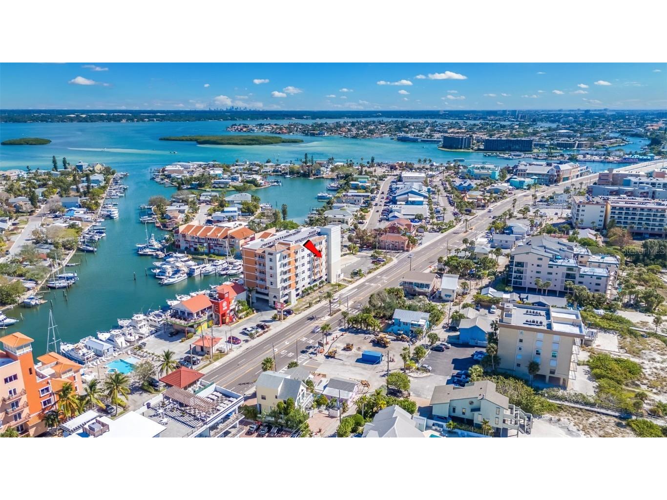 13101 Gulf Boulevard #1502 Madeira Beach FL 33708 - BOCA CIEGA BAY U8219637 image1