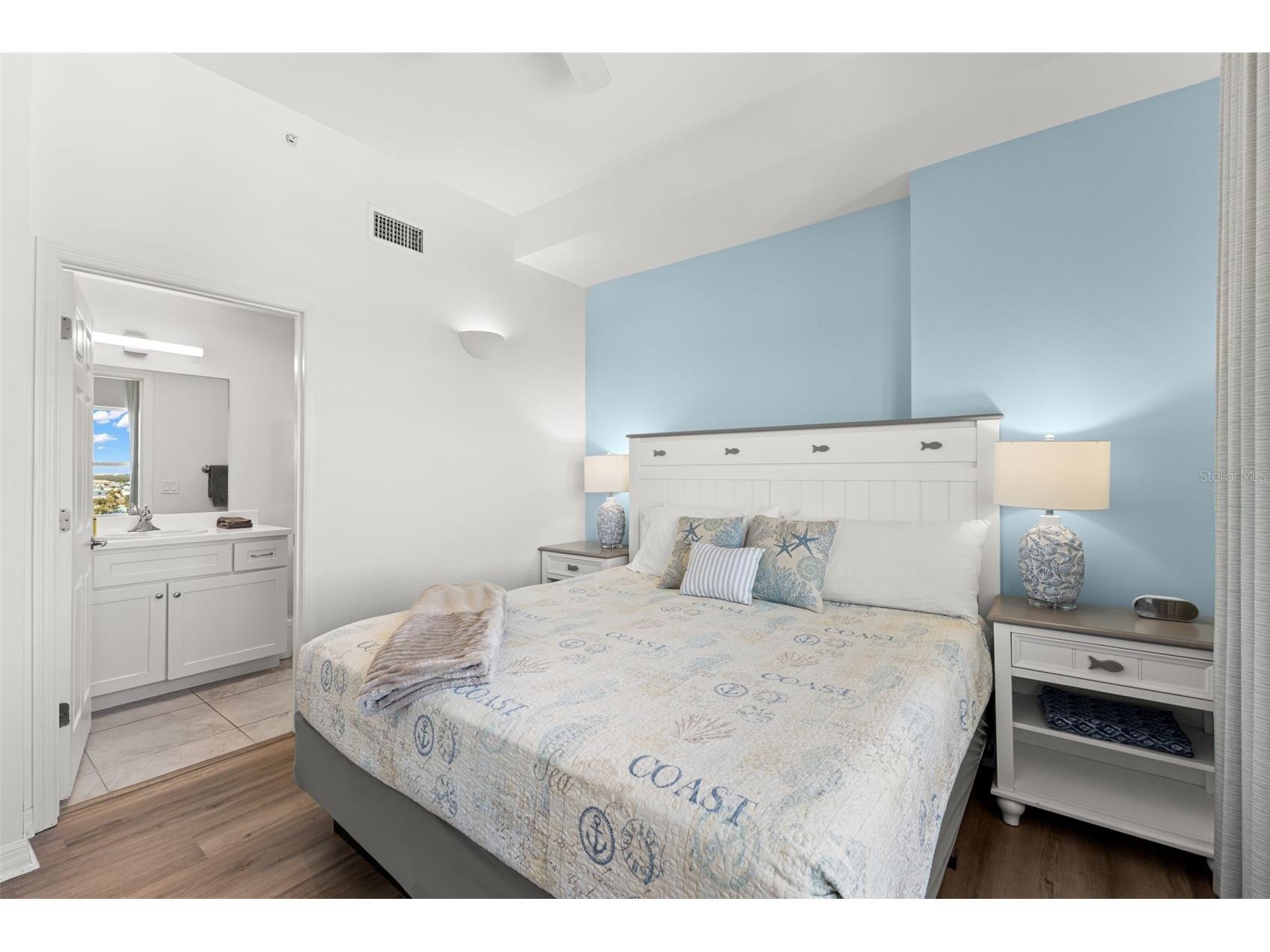 13101 Gulf Boulevard #1605 Madeira Beach FL 33708 - INTRACOASTAL WATERWAY TB8495695 image21