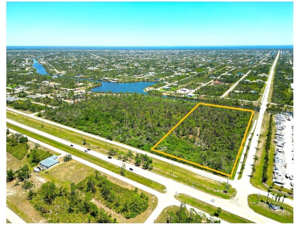 13102 Appleton Boulevard Port Charlotte FL 33981 - SANTA CRUZ WATERWAY D6141894 image10