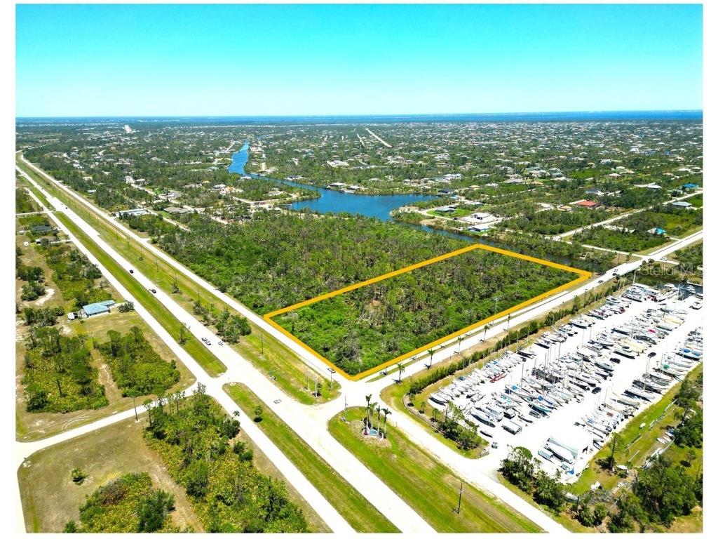 13102 Appleton Boulevard Port Charlotte FL 33981 - SANTA CRUZ WATERWAY D6141894 image11