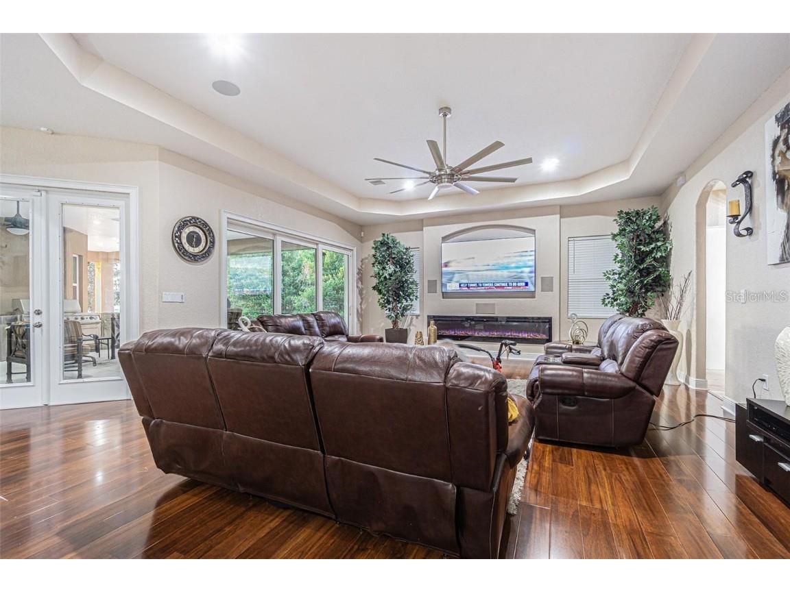 13102 Done Groven Drive Dover FL 33527 TB8429563 image11