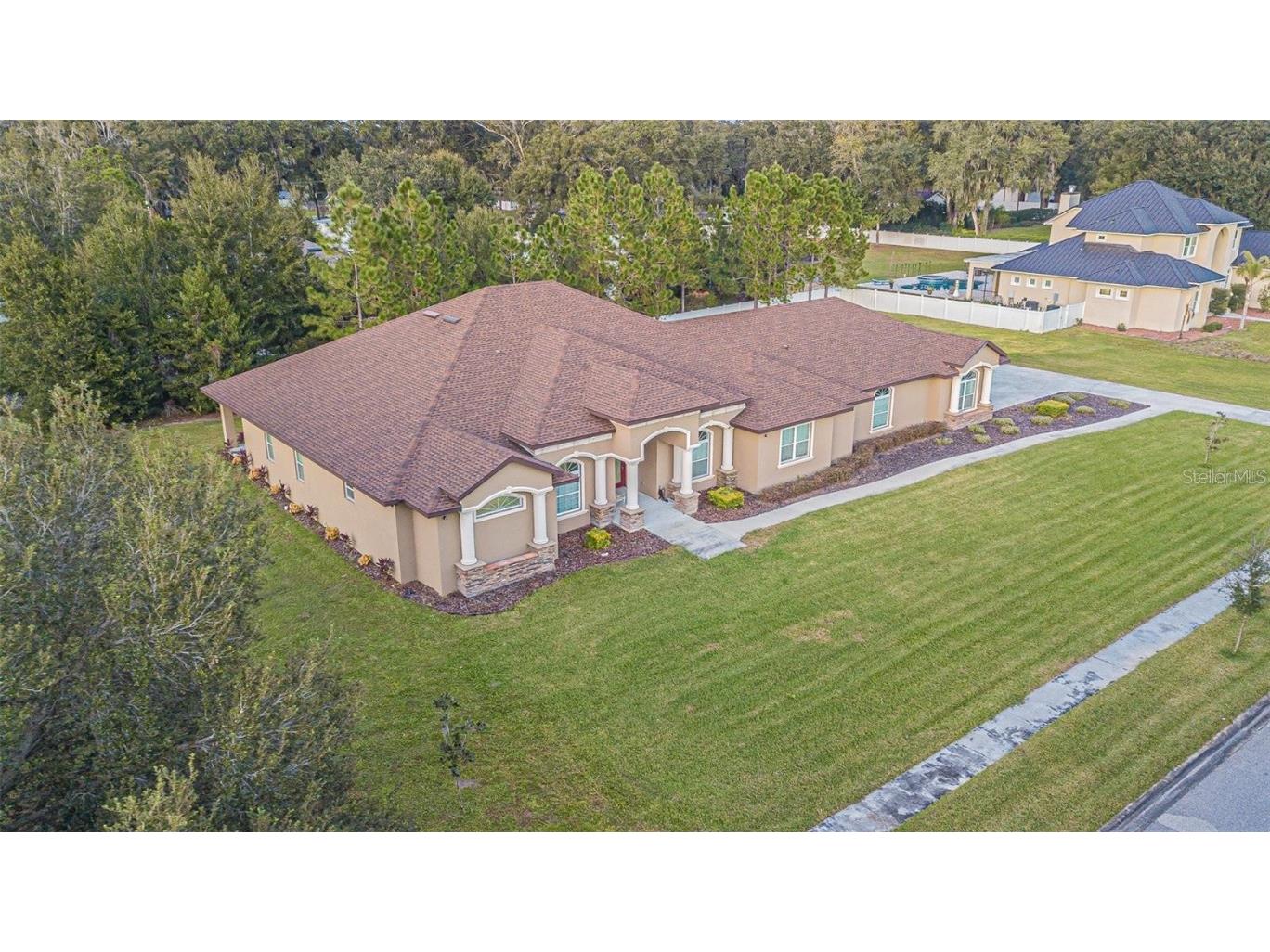 13102 Done Groven Drive Dover FL 33527 TB8429563 image2