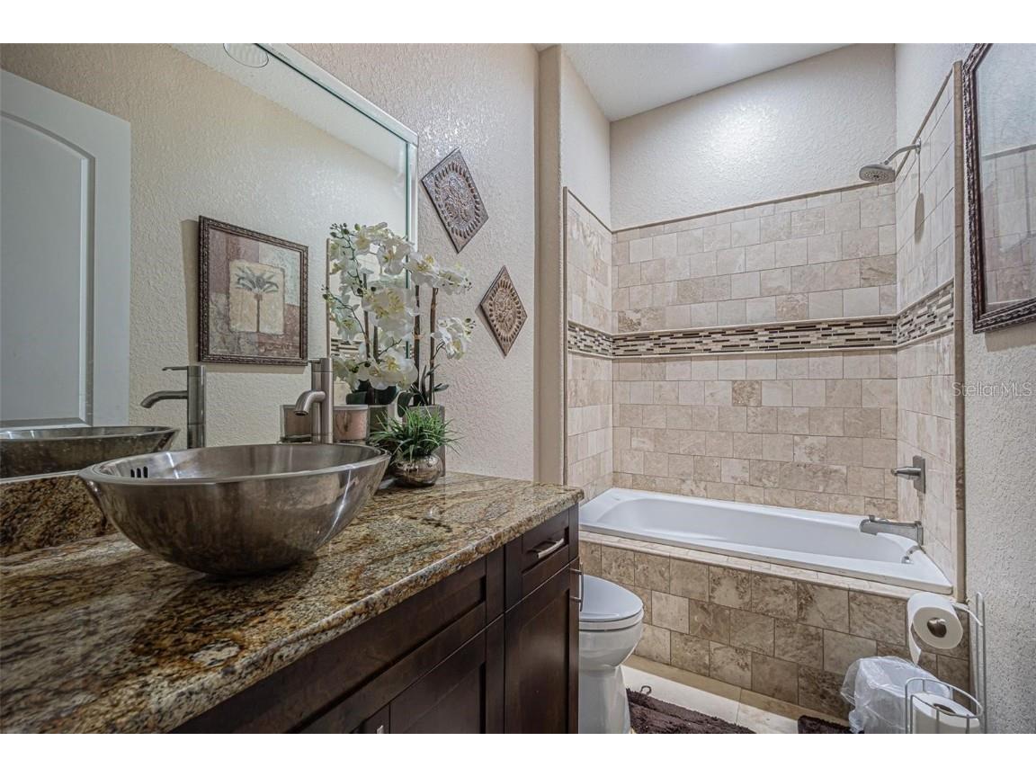 13102 Done Groven Drive Dover FL 33527 TB8429563 image32