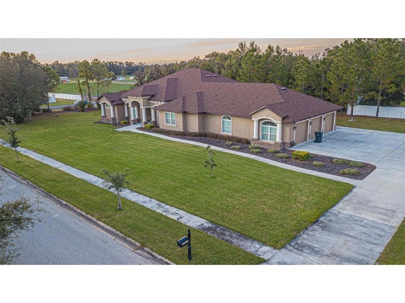 13102 Done Groven Drive Dover FL 33527 TB8429563 image34