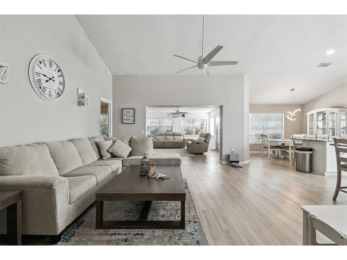 13103 Topflite Court Hudson FL 34669 W7880253 image4