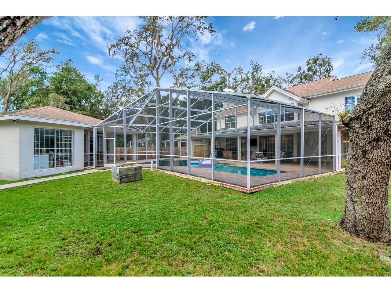 13104 Greengage Lane Tampa FL 33612 TB8472688 image46