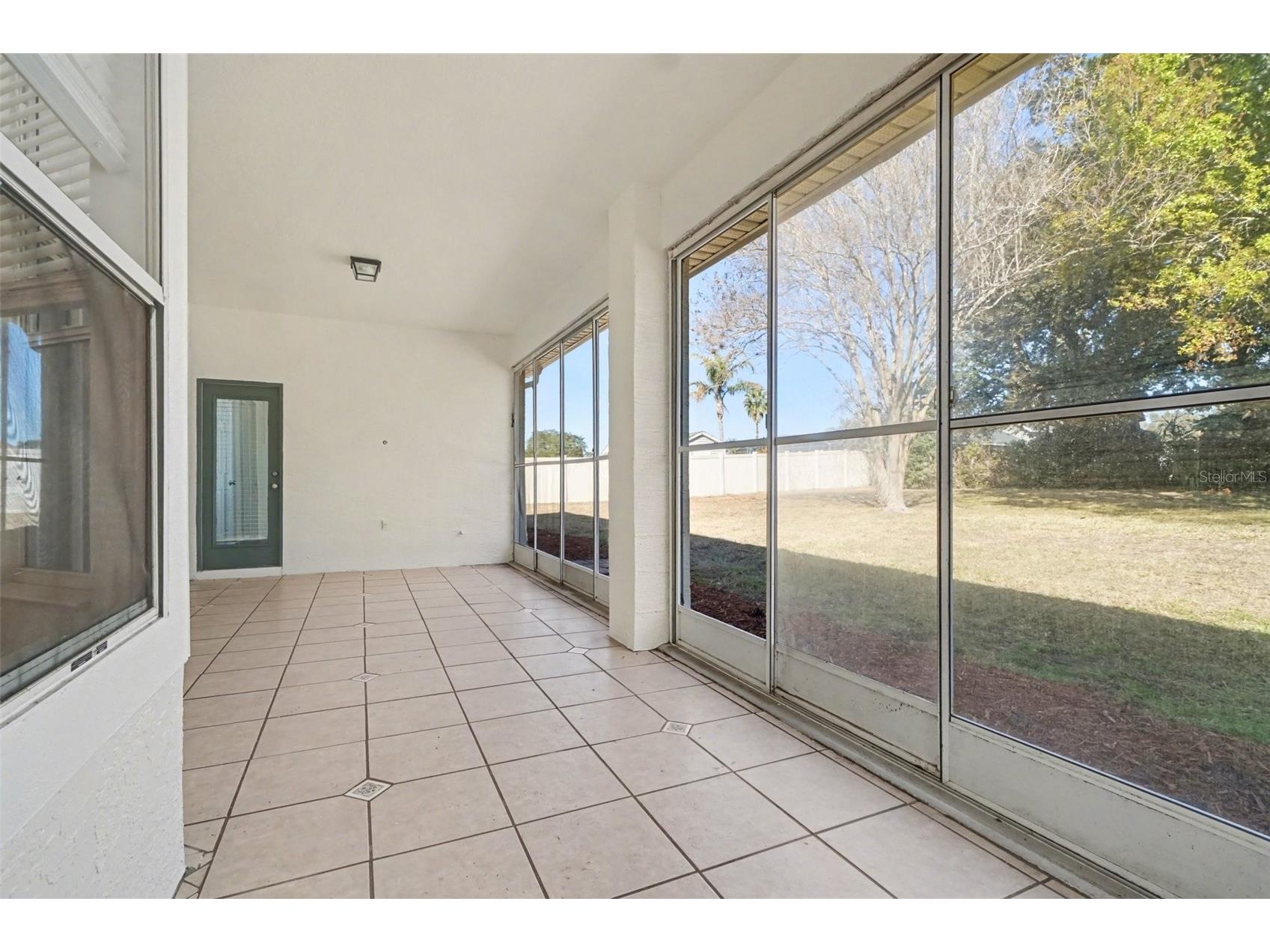 13107 Glenview Lane Grand Island FL 32735 O6381605 image22