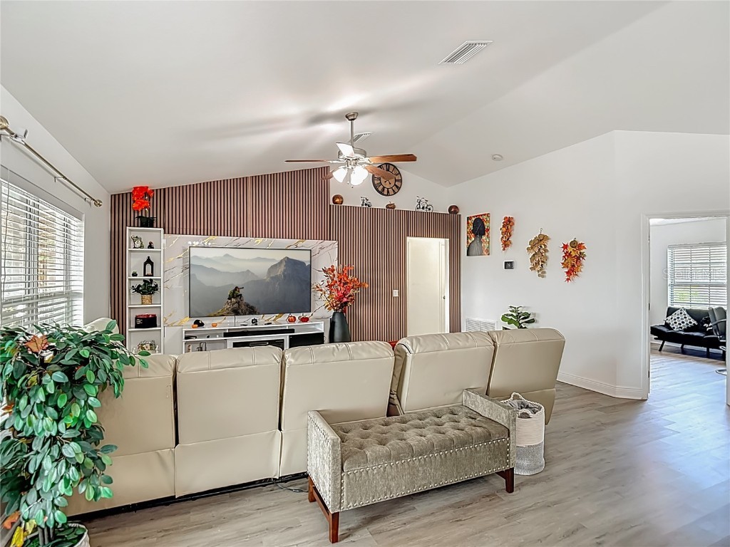 13108 Oneida Street Spring Hill FL 34609 W7880430 image11