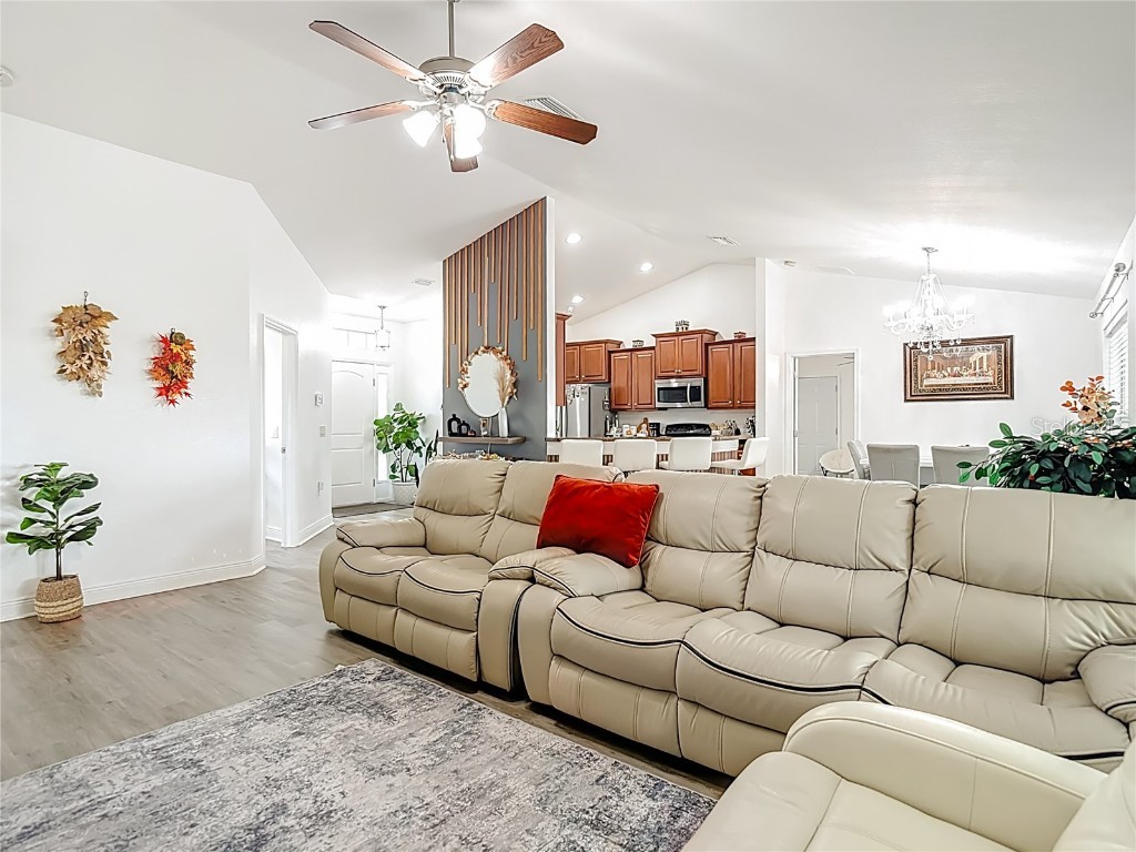 13108 Oneida Street Spring Hill FL 34609 W7880430 image9