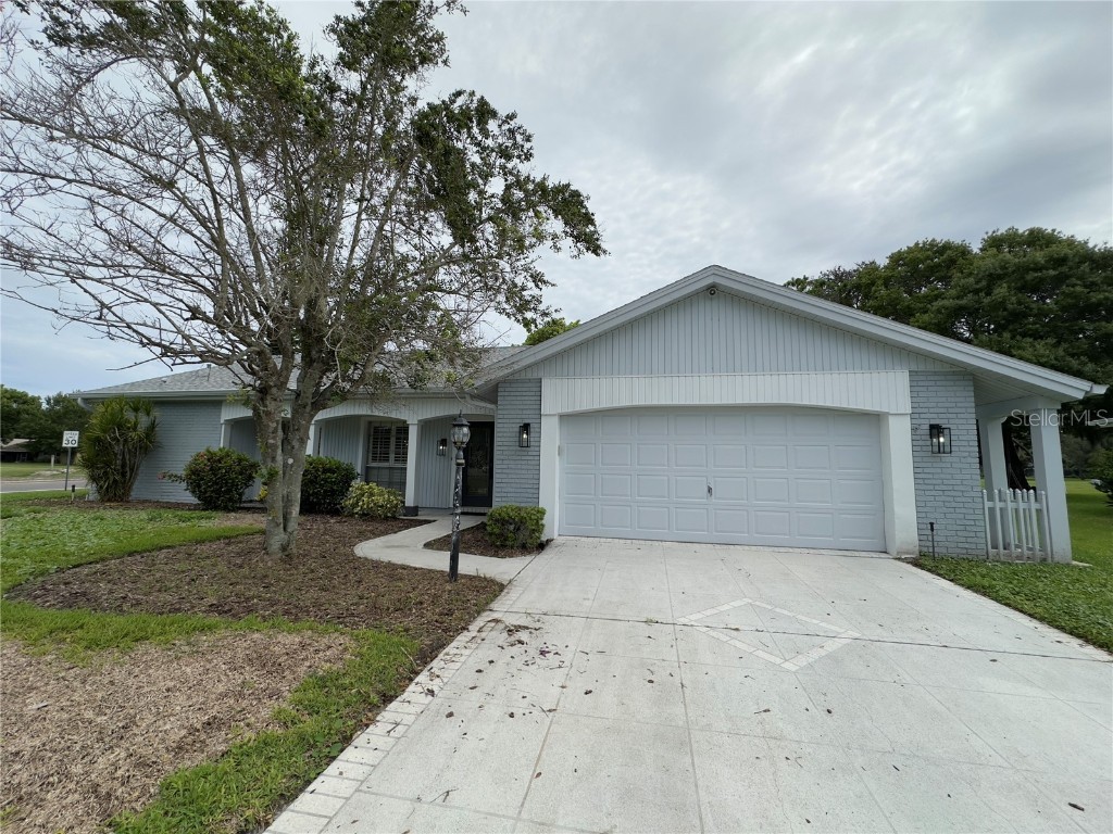 13108 Pebble Beach Circle Hudson FL 34667 W7866614 image1