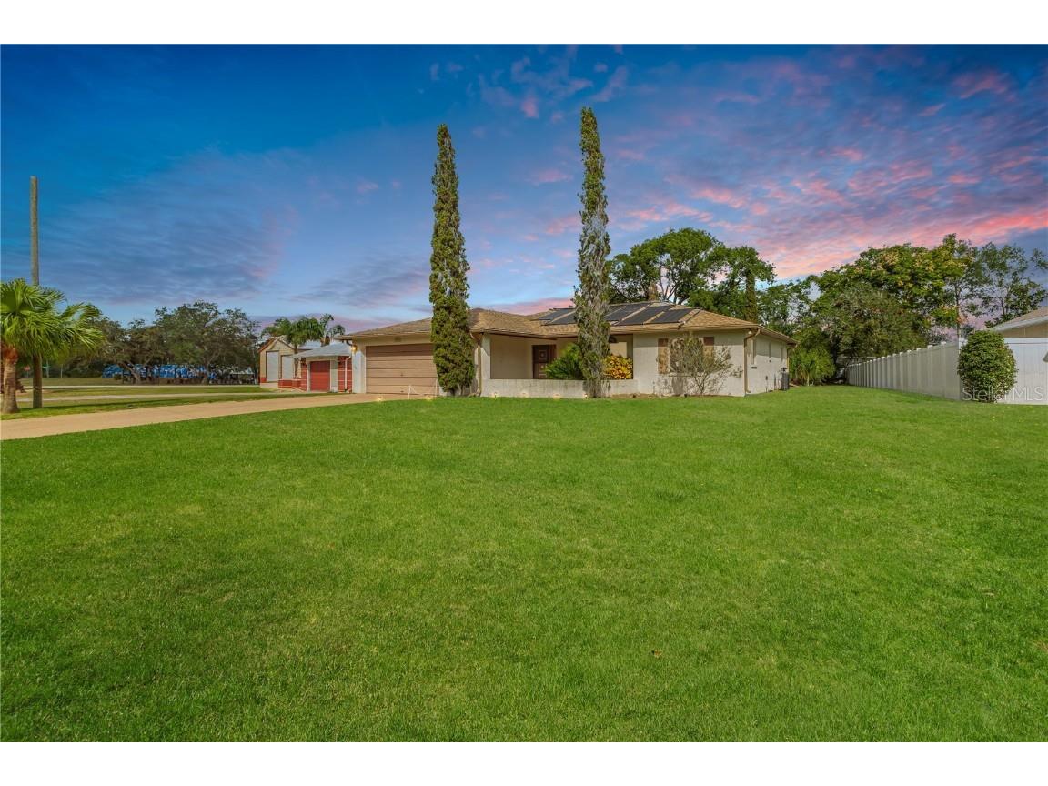 13109 Delbarton Street Spring Hill FL 34609 TB8320813 image1