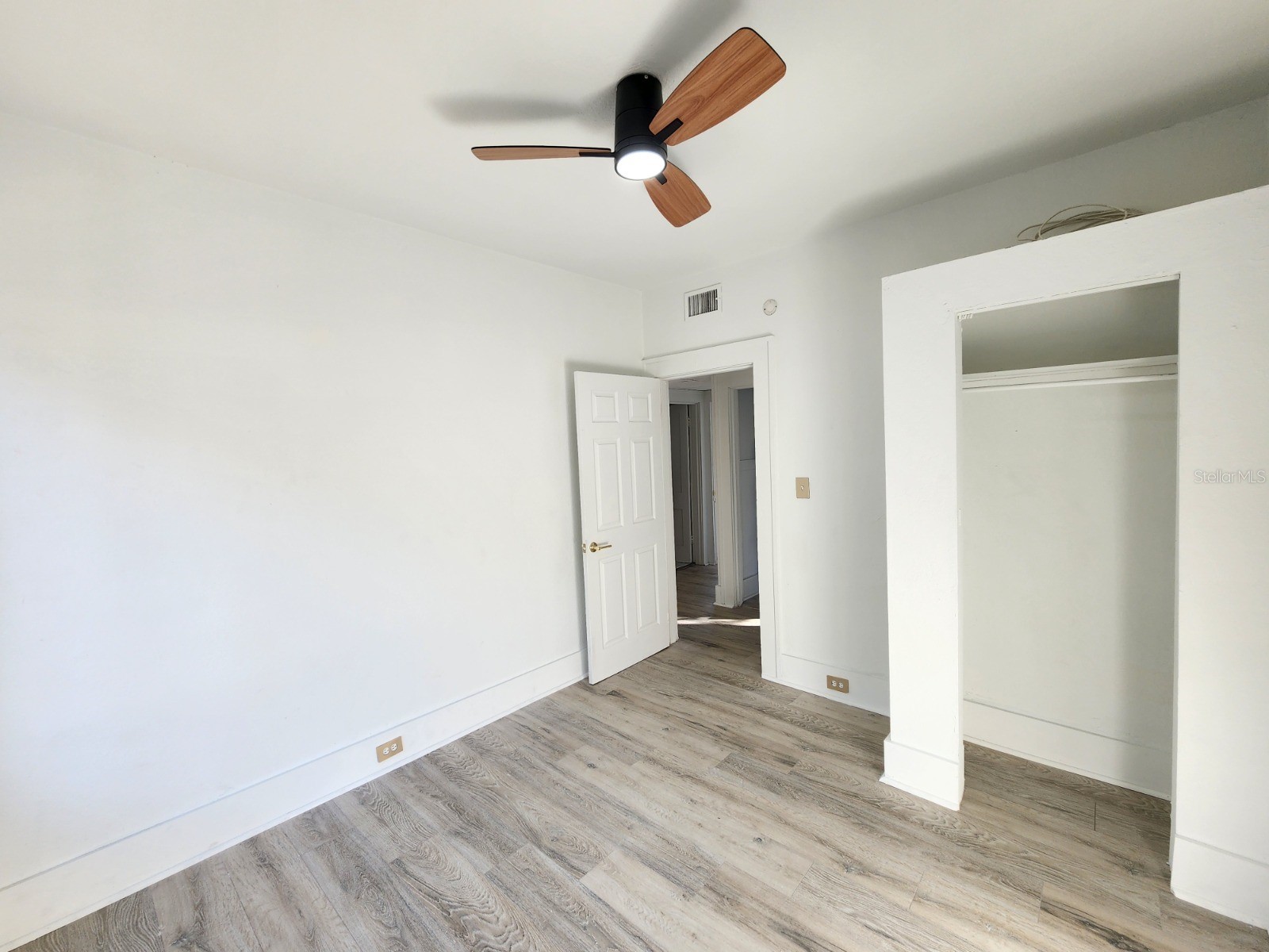 1311 11th Avenue S Saint Petersburg FL 33705 O6381499 image17