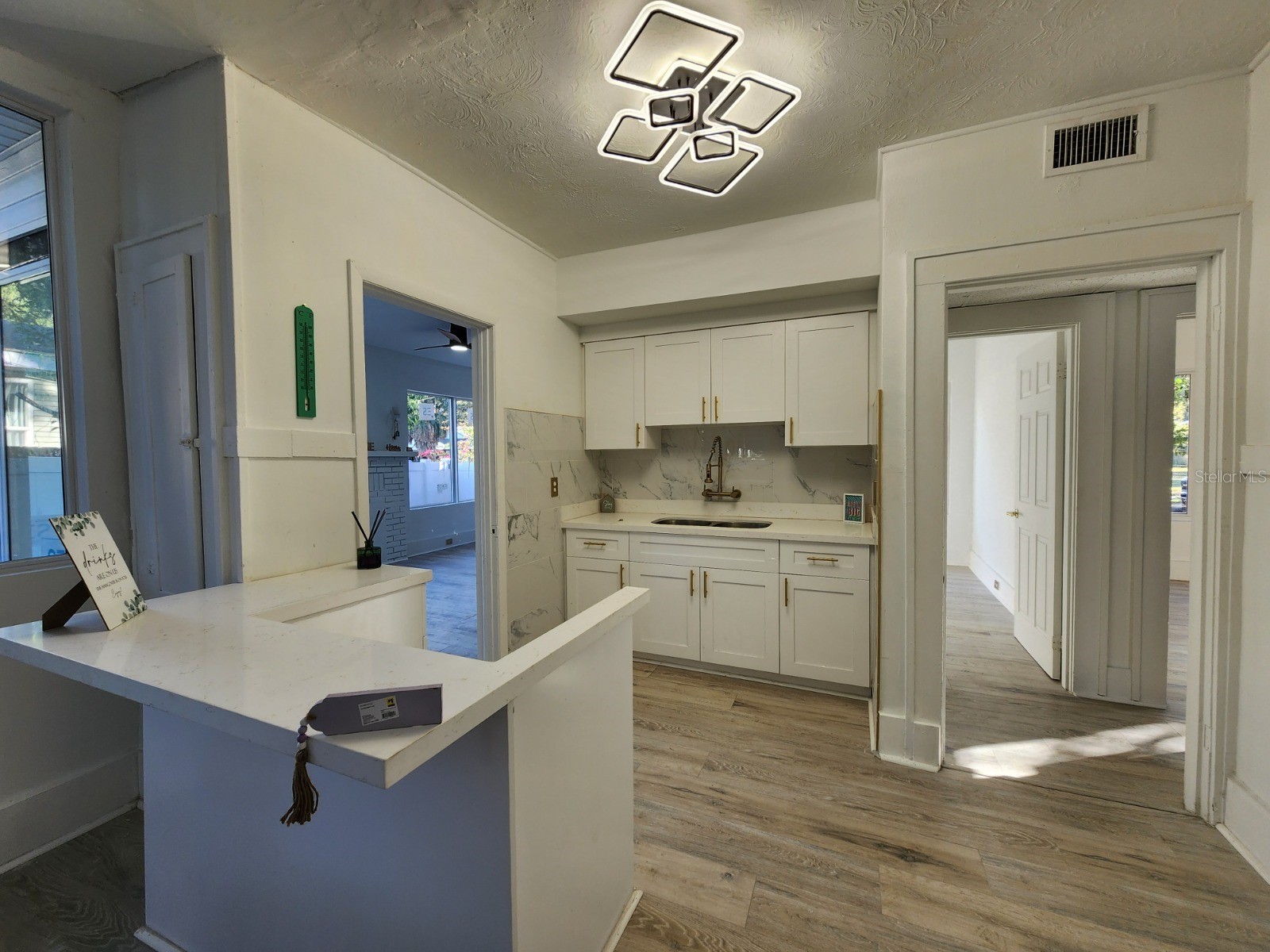 1311 11th Avenue S Saint Petersburg FL 33705 O6381499 image29