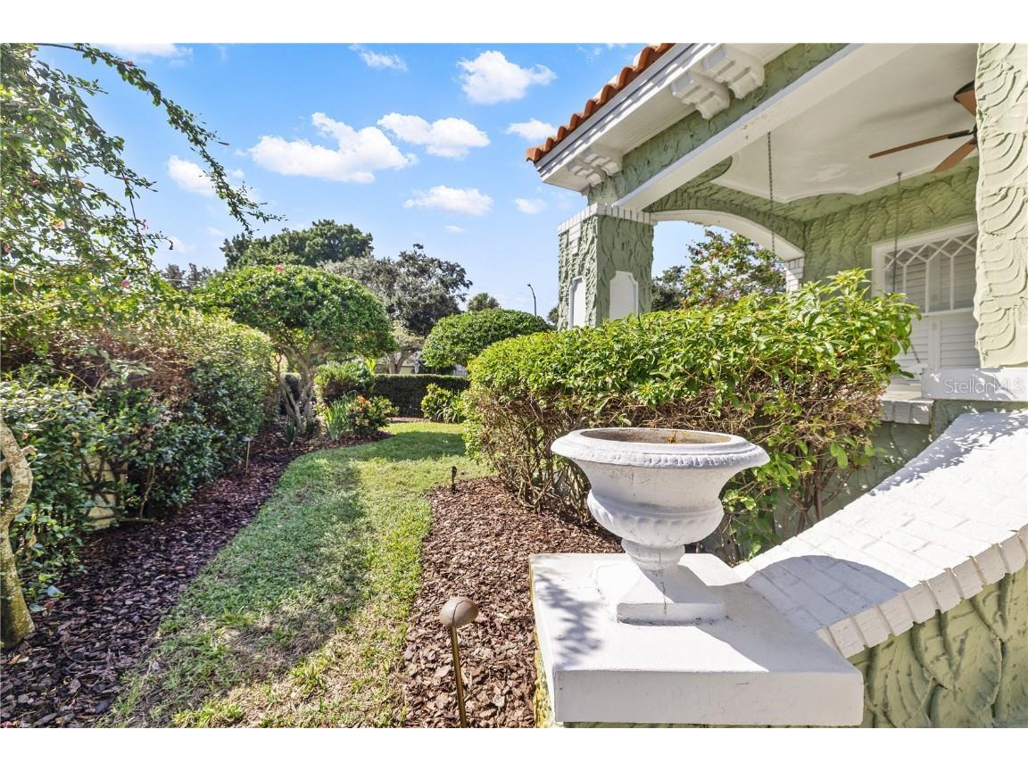 1311 Beach Drive NE Saint Petersburg FL 33701 TB8437792 image16