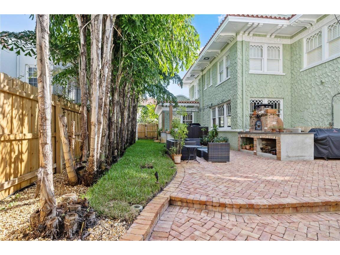 1311 Beach Drive NE Saint Petersburg FL 33701 TB8437792 image38