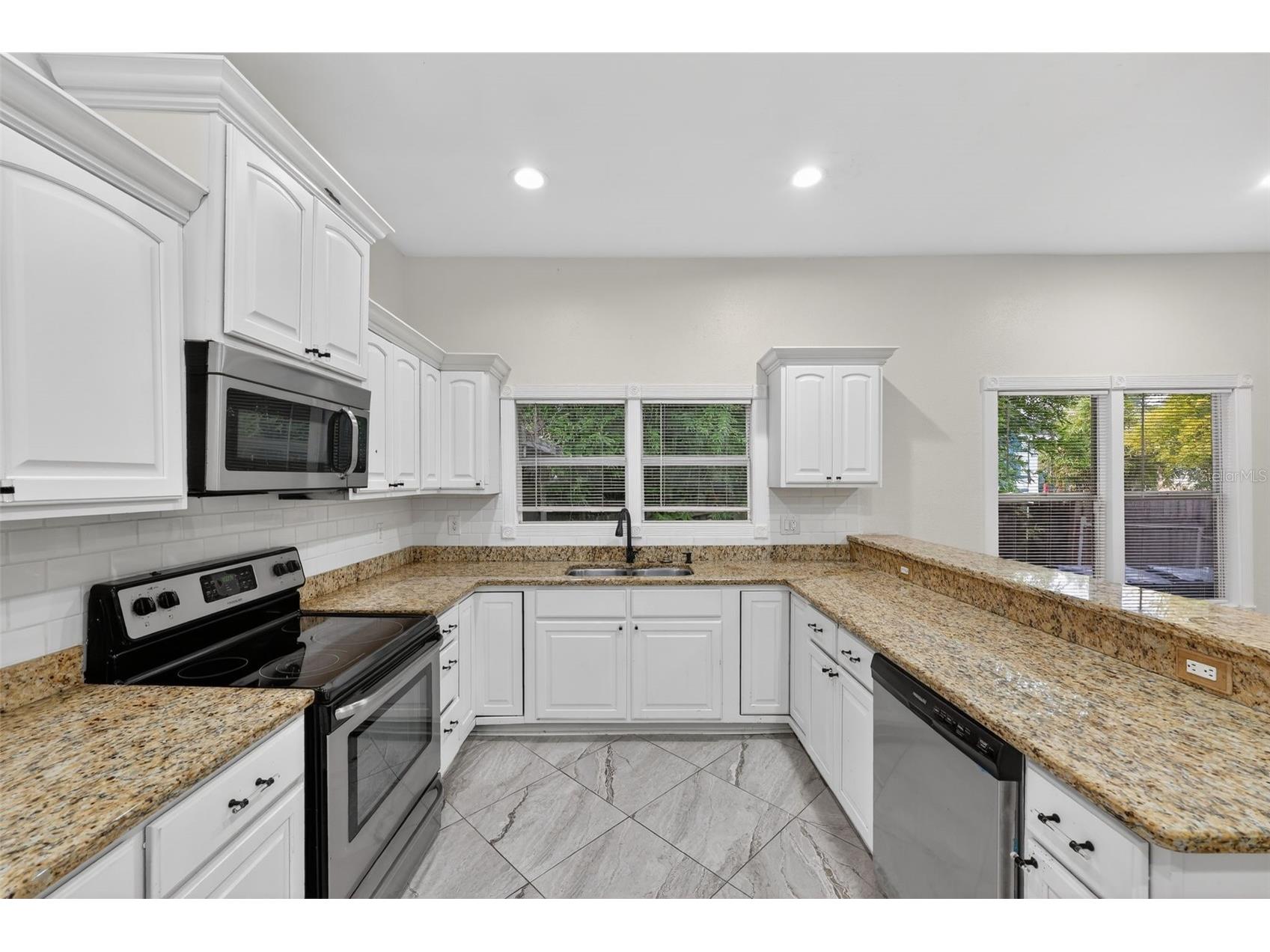 1311 E Caracas Street Tampa FL 33603 TB8471276 image10