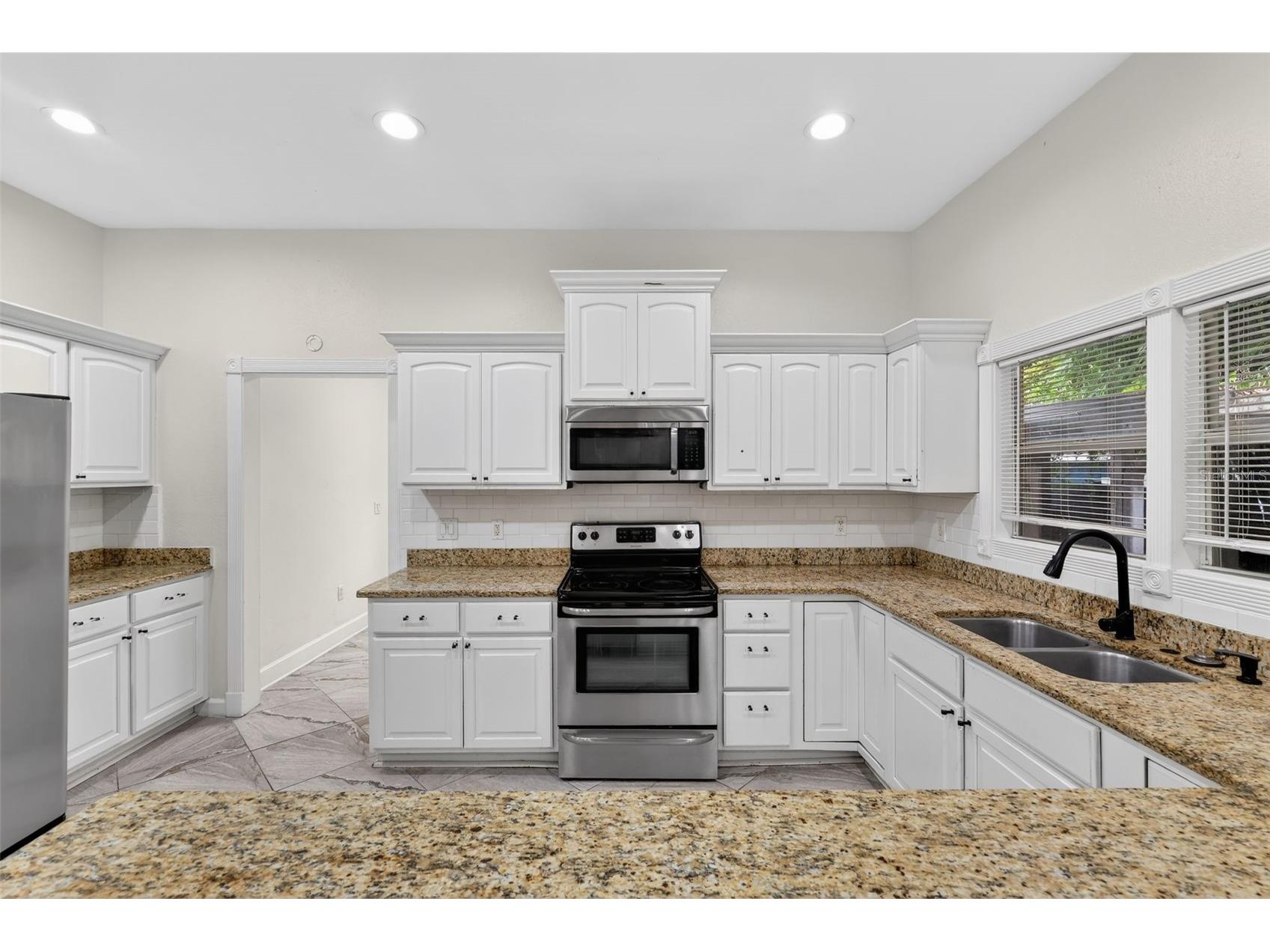 1311 E Caracas Street Tampa FL 33603 TB8471276 image9