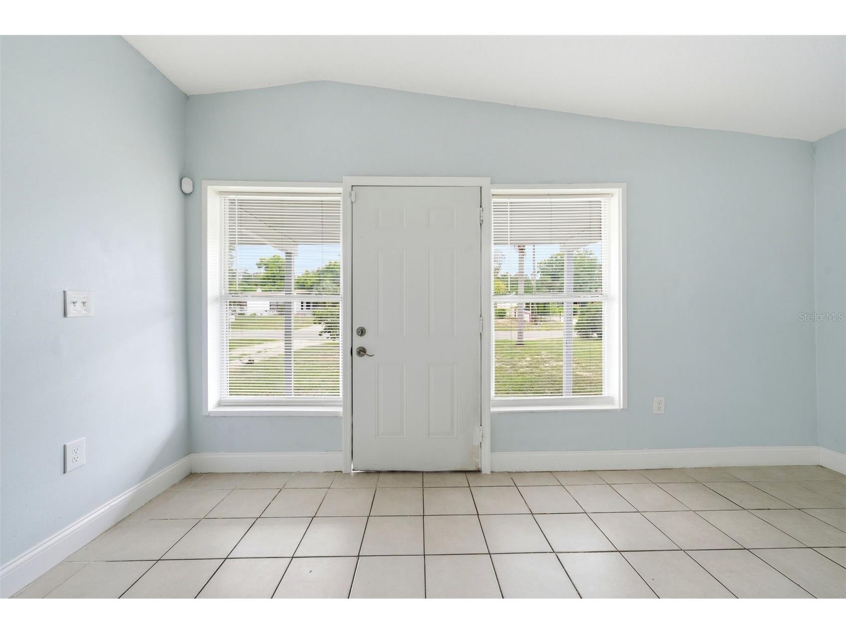 1311 Hillcrest Drive Daytona Beach FL 32114 O6408479 image3