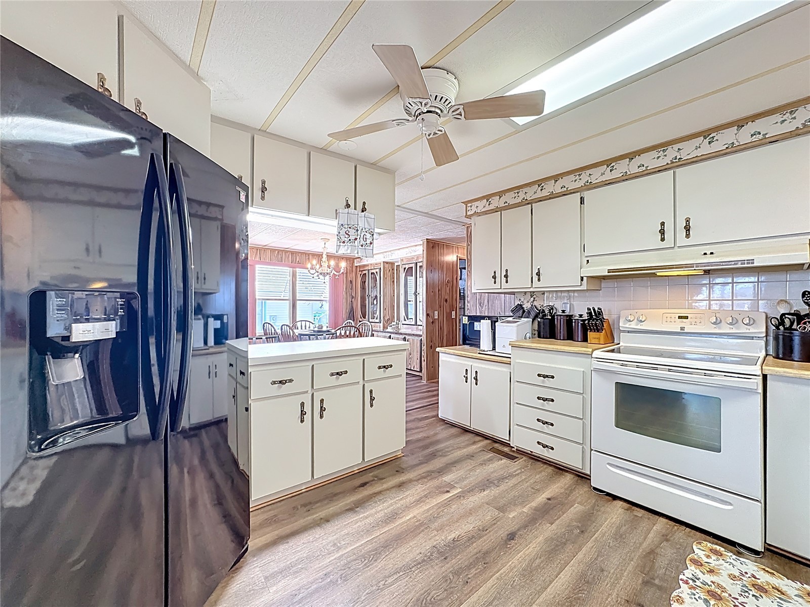 1311 Mohawk Circle Tavares FL 32778 G5107218 image4