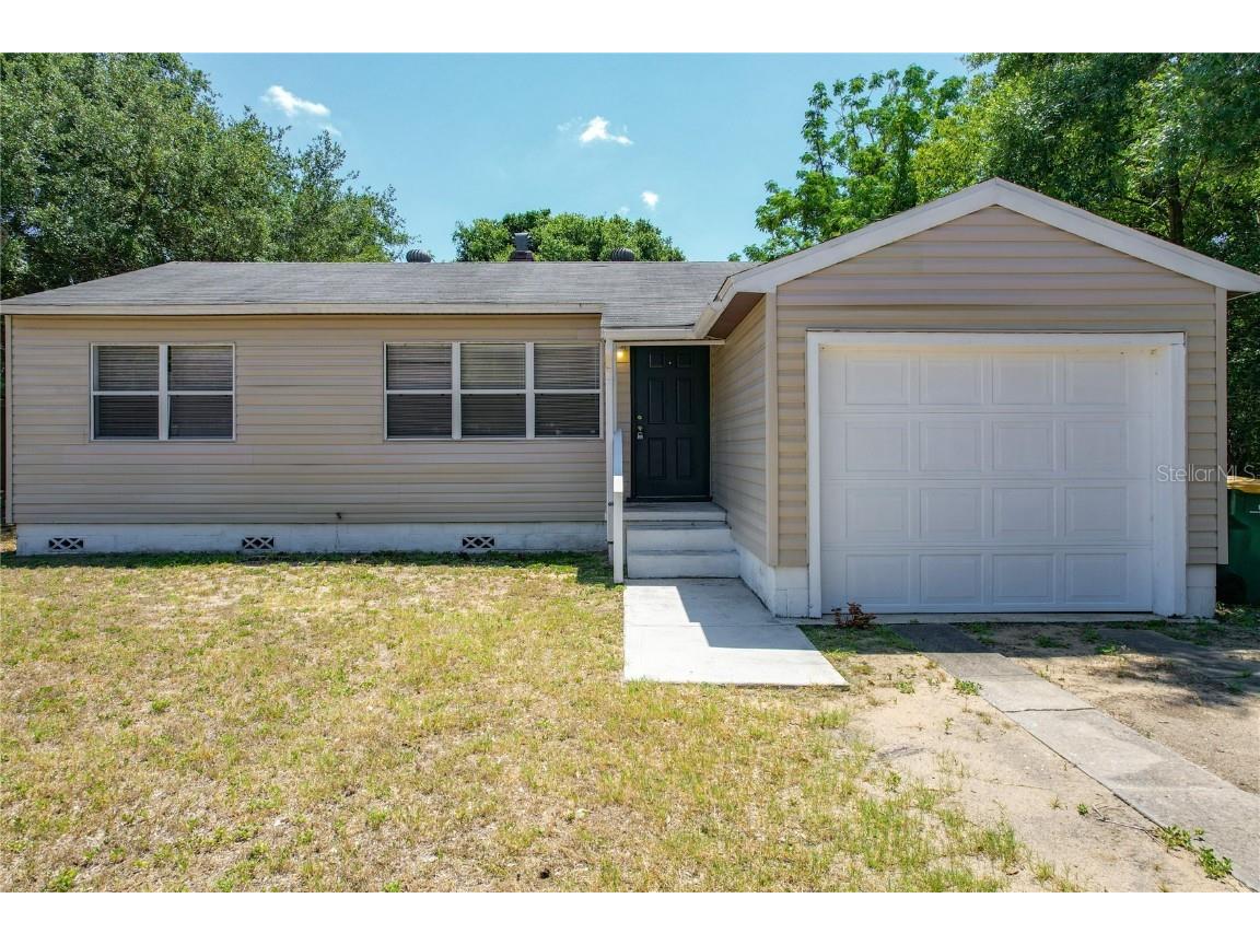 1311 Monterey Drive Eustis FL 32726 O6211630 image1