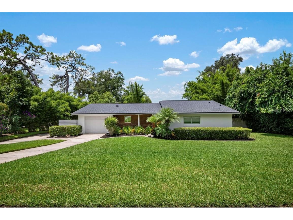 1311 Overlook Drive Mount Dora FL 32757 A4619015 image1
