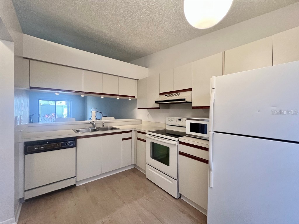 1311 Powderpuff Drive #4 Dunedin FL 34698 TB8341025 image6