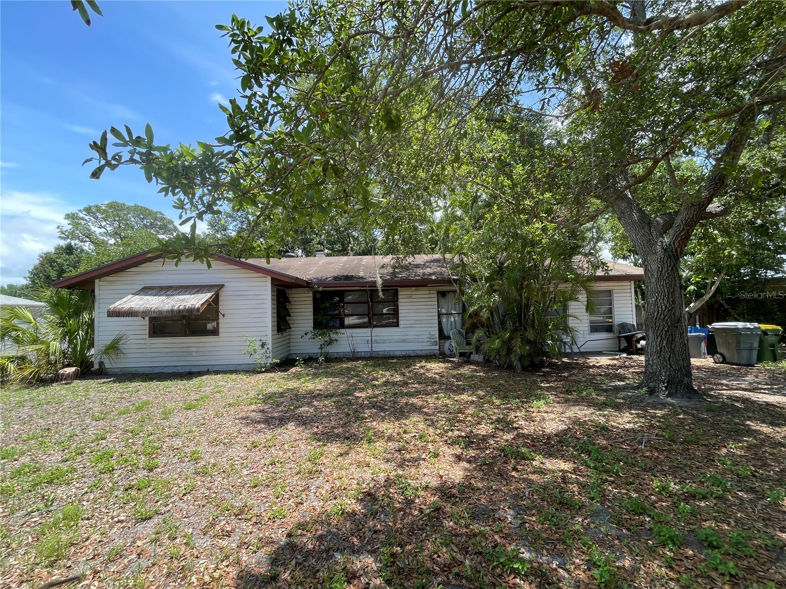 1311 S Brink Avenue Sarasota FL 34239 A4698328 image2