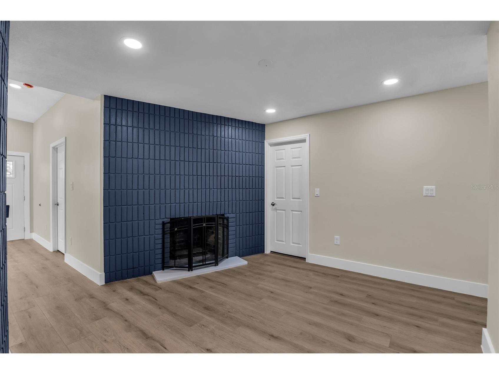 1311 Silverstone Avenue Orlando FL 32806 O6371705 image11