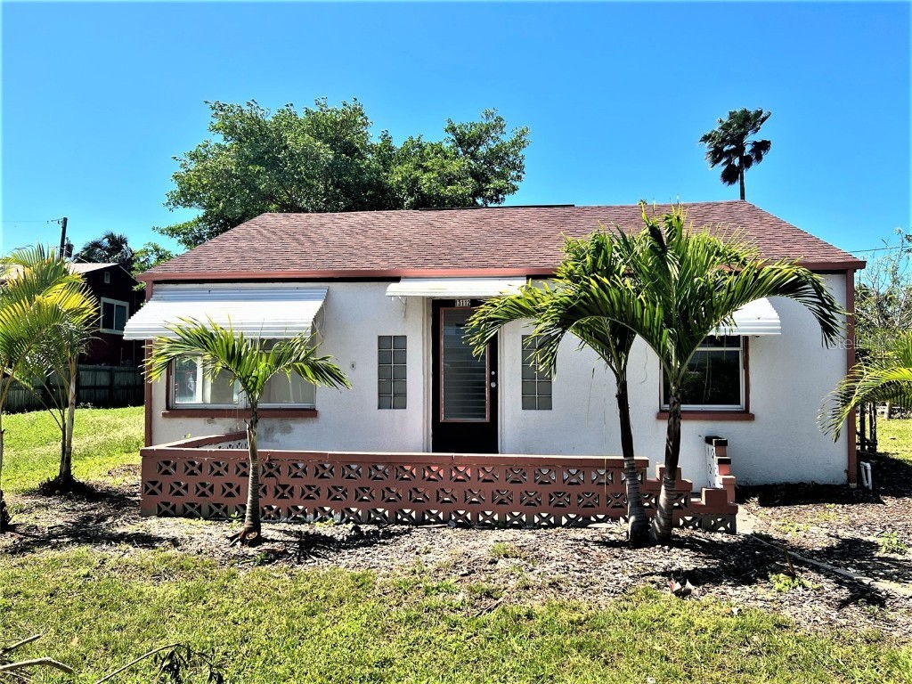 13112 Boca Ciega Avenue Madeira Beach FL 33708 U8158438 image1