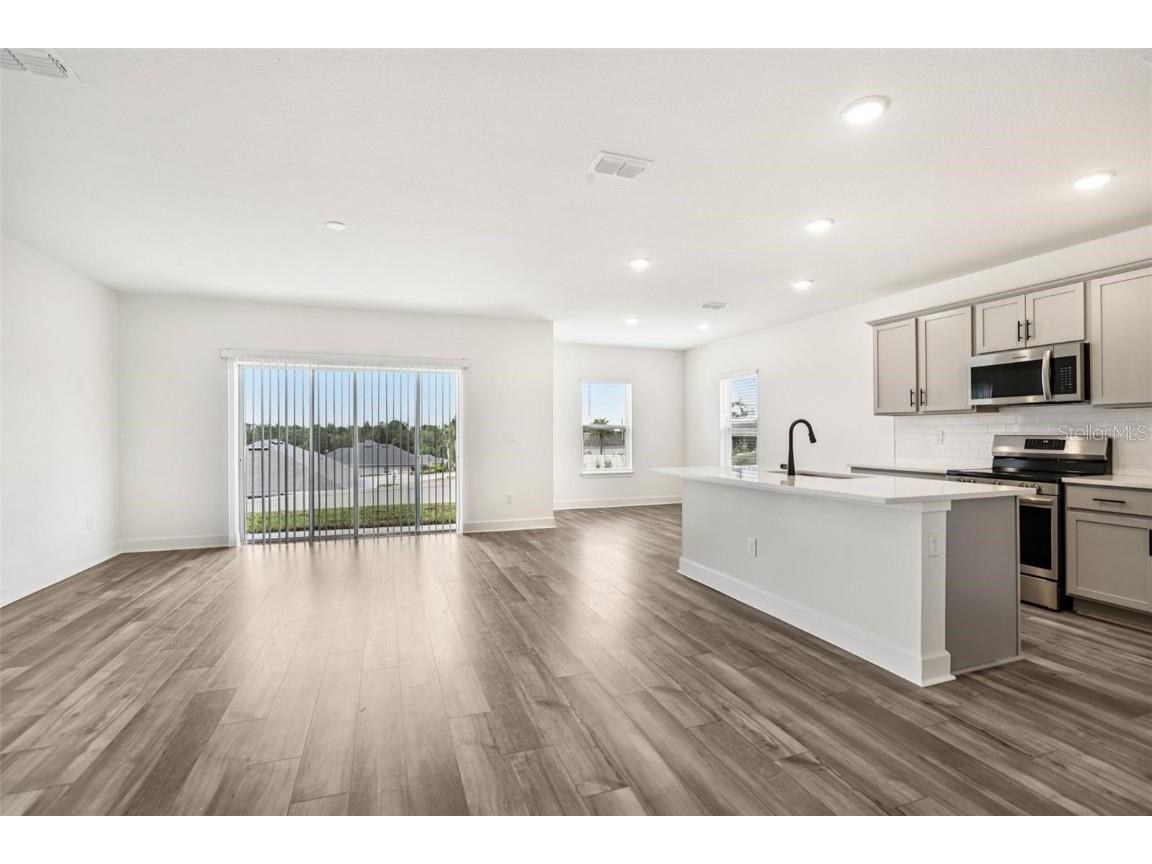 13112 Siam Drive Spring Hill FL 34609 W7880854 image11